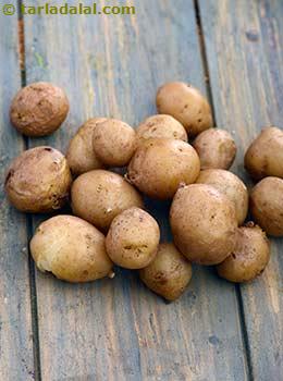 boiled baby potatoes