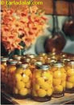 canned apricots