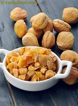 chopped dried apricots