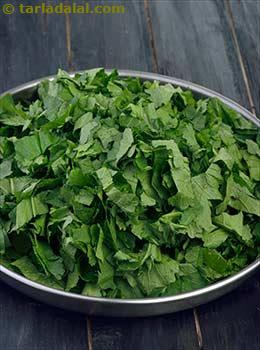 chopped mustard leaves