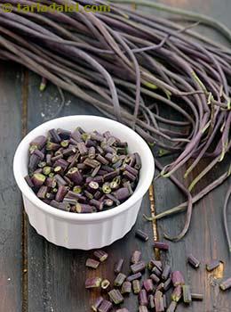 chopped purple radish pods