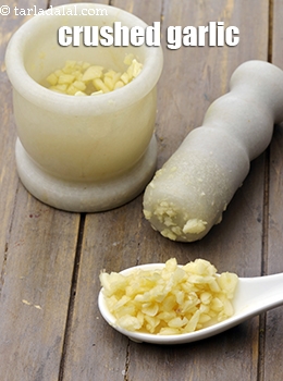 crushed garlic