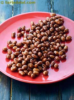 fried peanuts