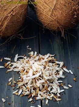 grated and roasted coconut