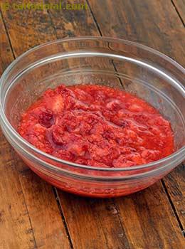 mashed strawberries