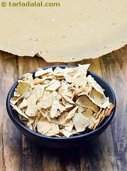 roasted and crushed Bikaneri papad