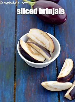 sliced brinjals