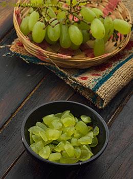 chopped grapes