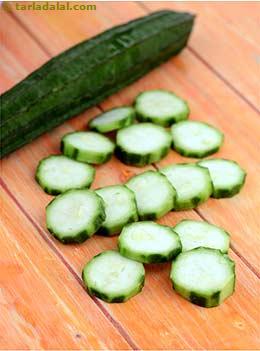 sliced ridge gourd