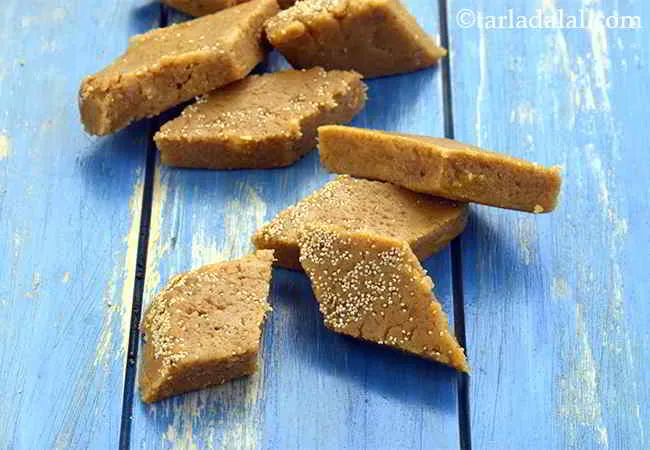 Golpapdi ( Healthy Snacks For Kids)