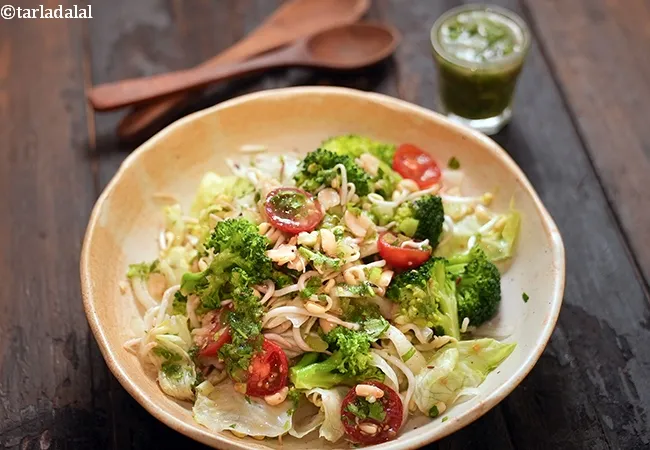 green salad with muskmelon dressing recipe | healthy Indian lettuce broccoli sprouts salad | no cooking sprouts tomatoes and peanut salad |
