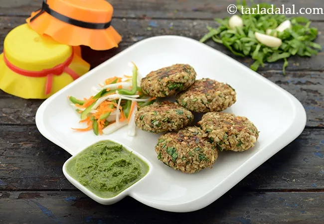 lehsuni matki palak tikki recipe | healthy matki tikki for weight loss | Indian matki cutlet | matki che vade |
