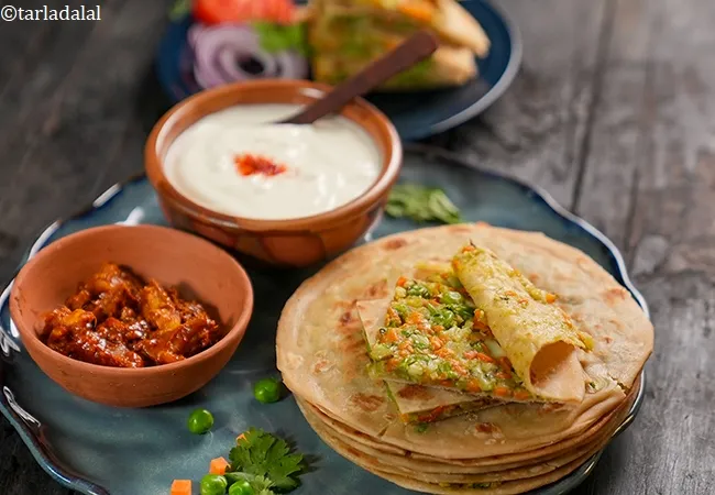 paratha stuffed with vegetable and cheese recipe | mixed vegetable and cheese paratha | stuffed vegetable and cheese paratha |