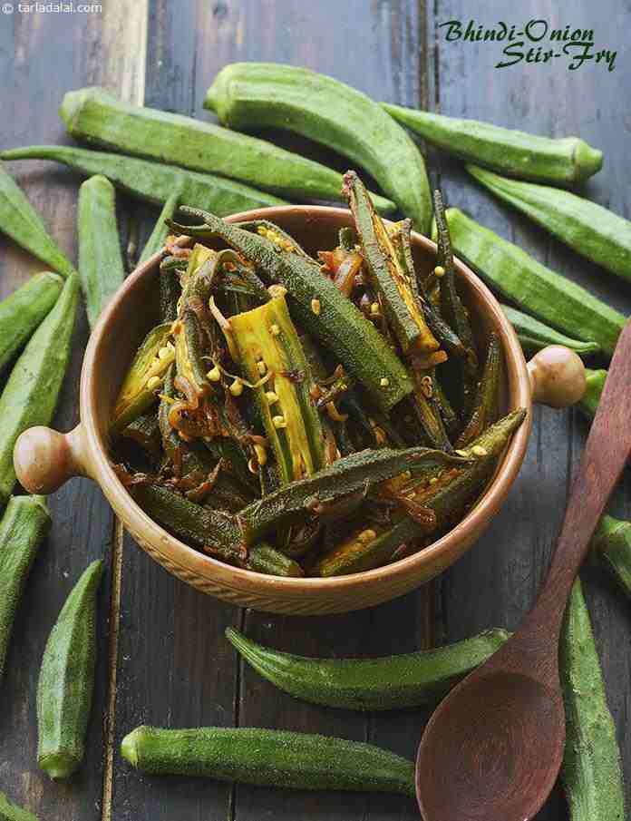 Bhindi Onion Stir-fry , Kerala-style Ularthu recipe