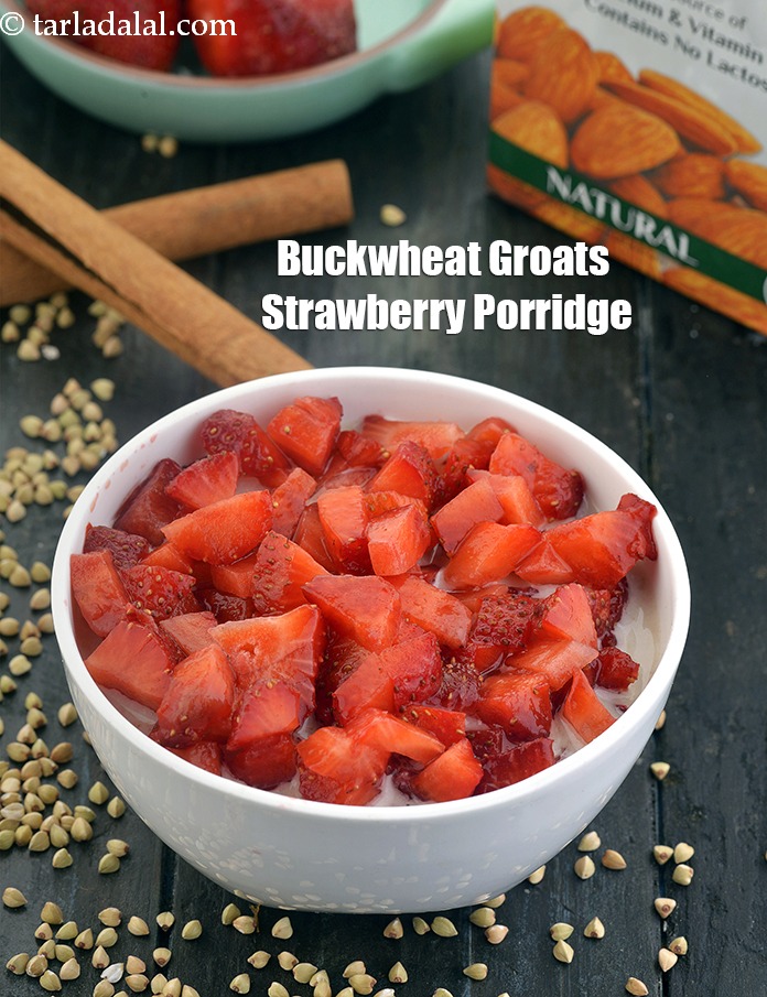 buckwheat groats strawberry porridge recipe | buckwheat strawberry porridge | healthy buckwheat groats strawberry, blueberries porridge breakfast |