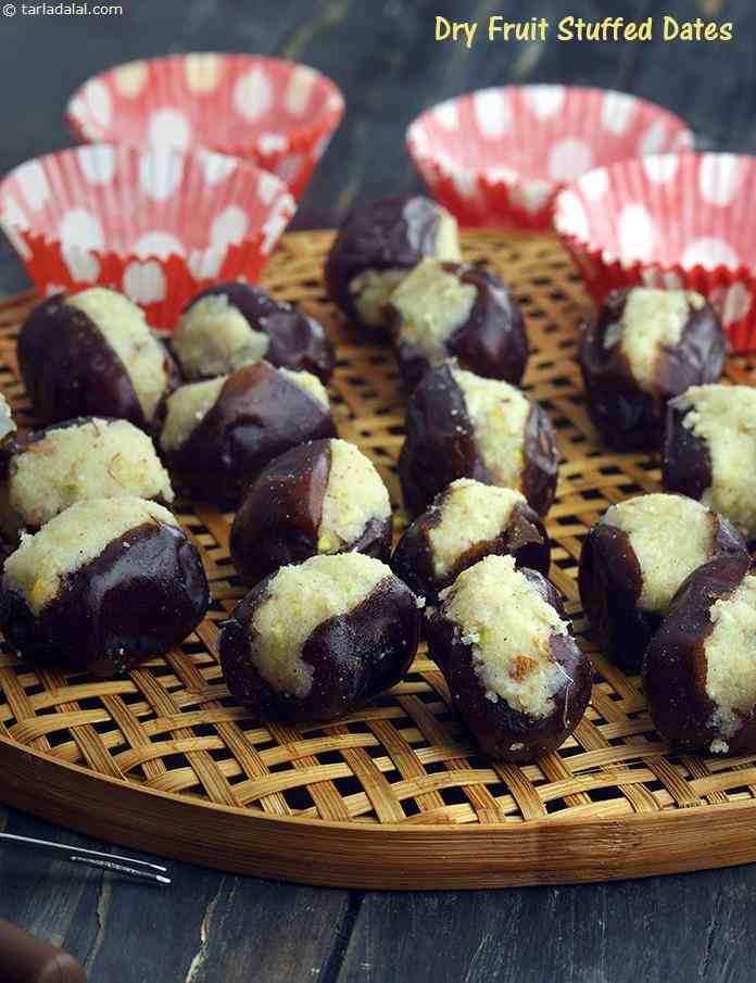 Dry Fruit Stuffed Dates
