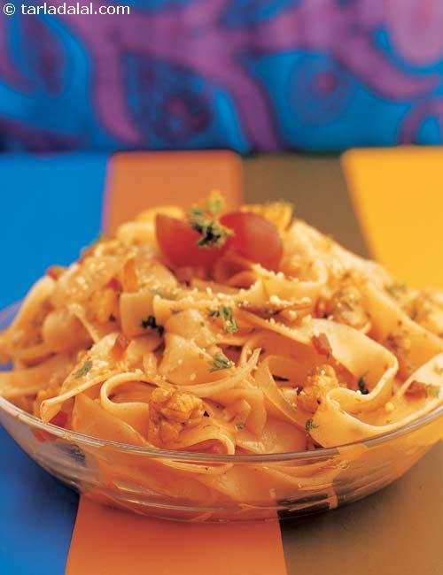 Fettuccine with Baby Corn and Walnuts recipe