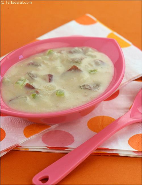 फ्रूट्स् विद कस्टर्ड रेसिपी, Fruits with Custard ( Baby and Toddler Recipe) In Hindi 