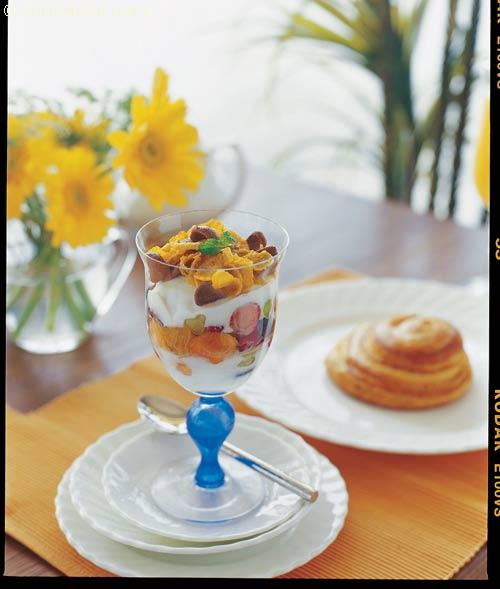 Fruity Youghurt recipe