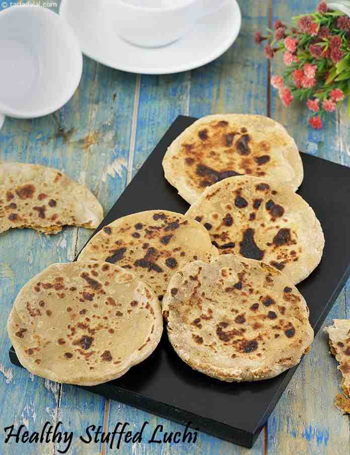 healthy stuffed luchi recipe | non fried luchi | healthy Bengali bread | luchi made with whole wheat flour |Â 