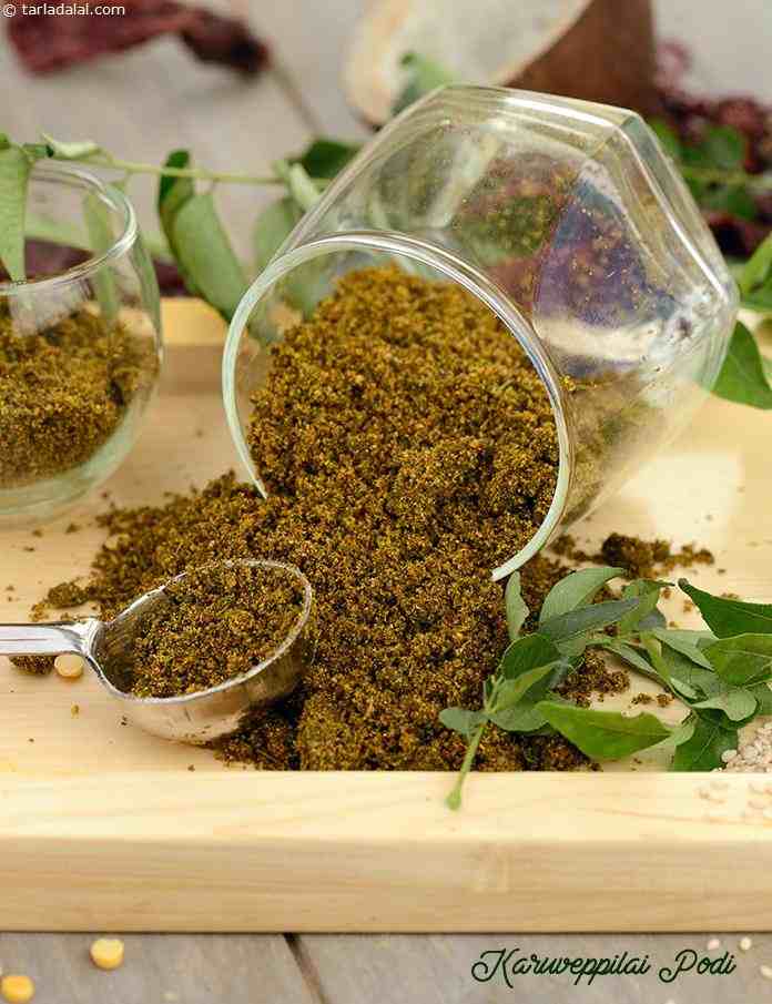 करीवेपिल्लई पोड़ी रेसिपी, Karuveppilai Podi, South Indian Curry Leaves Powder Recipe In Hindi