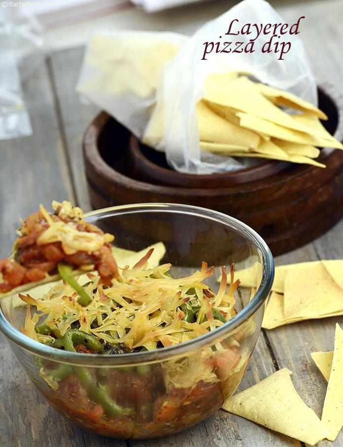 लेयर्ड पिज़्जा डिप रेसिपी, Layered Pizza Dip Recipe In Hindi