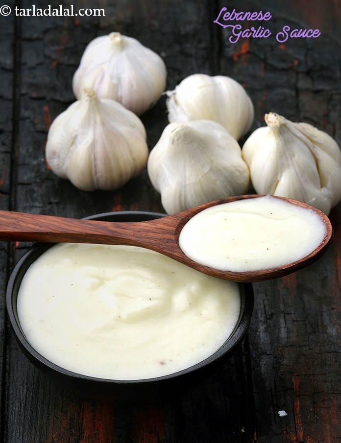 Lebanese garlic sauce recipe  | eggless Lebanese garlic sauce | Toum |