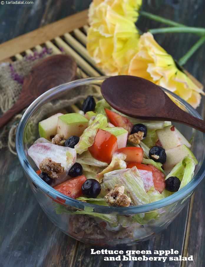 Lettuce, Green Apple and Blueberry Salad recipe