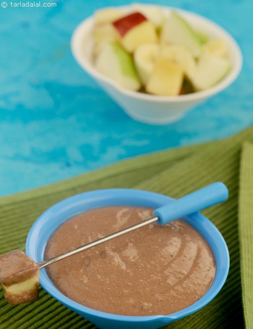 Low Fat Chocolate Fondue with Fruits recipe, High Blood Pressure Recipes/ Low Sodium Recipes