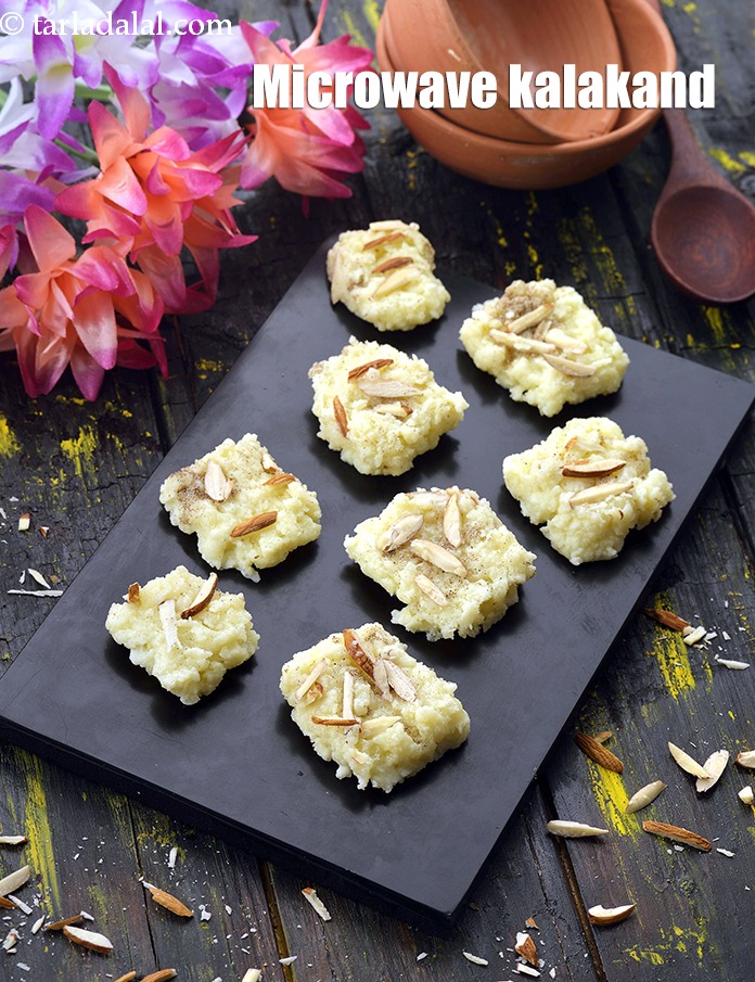 microwave kalakand recipe | kalakand in 5 minutes | Indian sweet kalakand |