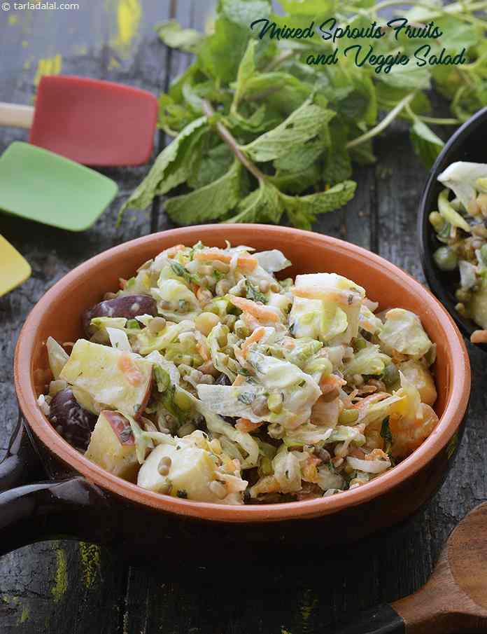 sprouts, fruits and vegetable salad recipe | sprouted moong fruit salad | healthy |