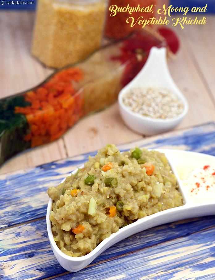 buckwheat moong and vegetable khichdi recipe | buckwheat vegetable khichdi | healthy kuttu vegetable khichdi |