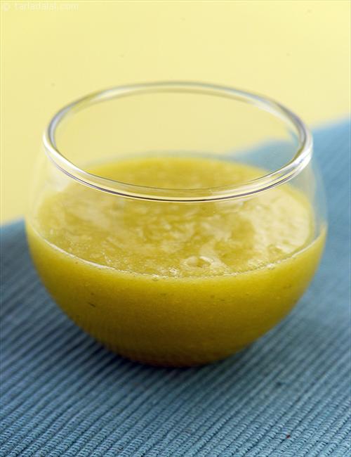 Muskmelon, Pineapple and Wheat Grass Juice recipe