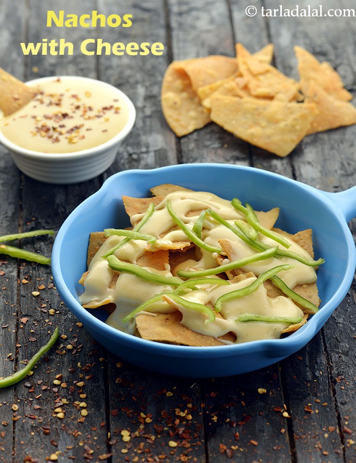 Indian style nachos with cheese| cheesy nachos | nachos with cheese sauce|