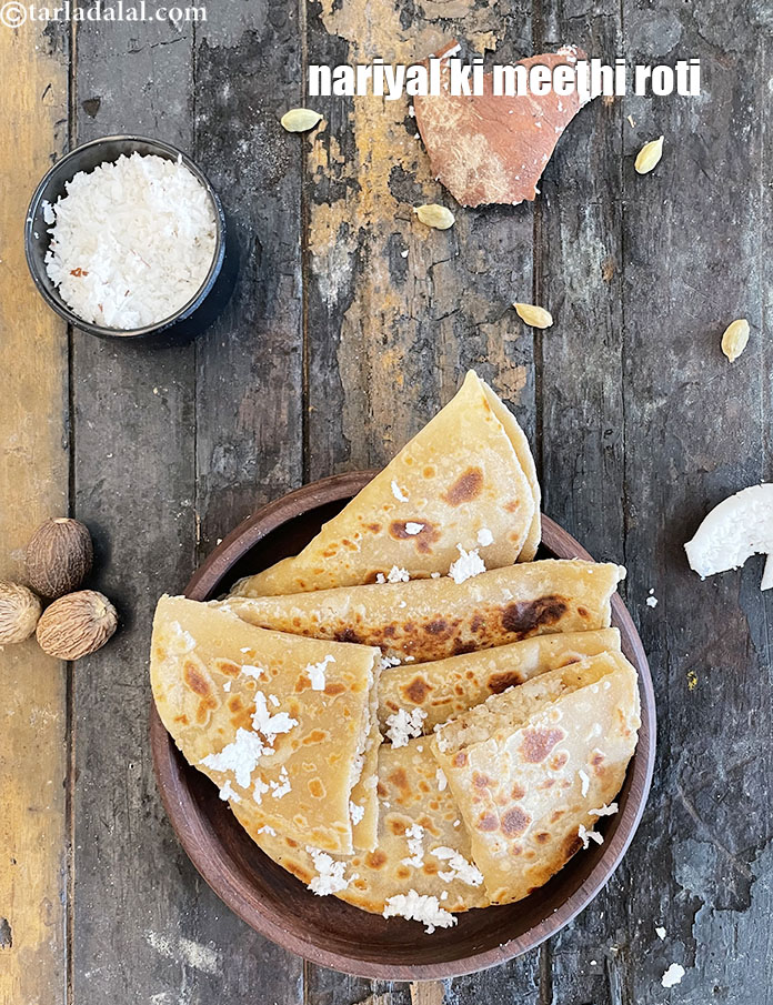 nariyal ki meethi roti recipe | Maharashtrian sweet coconut roti | nariyal wali roti |