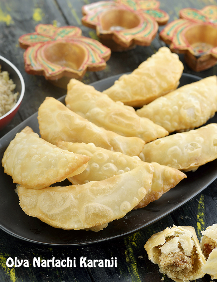 Olya Narlachi Karanji recipe