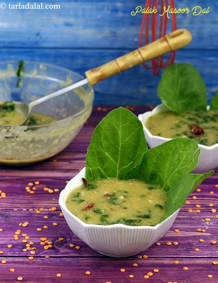 palak masoor dal recipe | low calorie healthy palak masoor dal | masoor dal with spinach