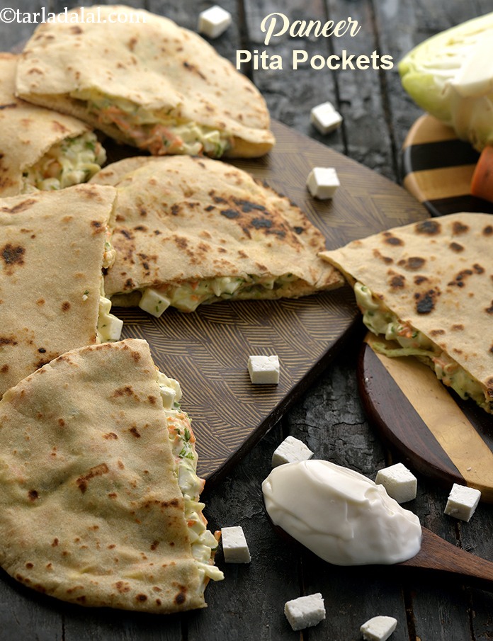 paneer pita pocket recipe | paneer in whole wheat pita pocket | cottage cheese pita pockets | 