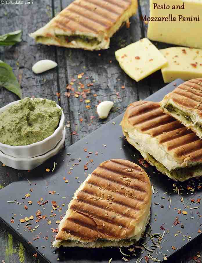 Pesto and Mozzarella Panini, Grilled Sandwich recipe