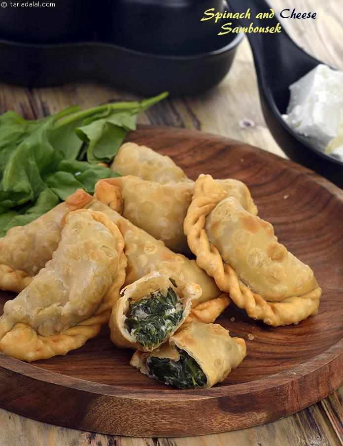 Spinach and Cheese Sambousek, Lebanese Spinach and Cheese Ghughras recipe, Lebanese Recipes