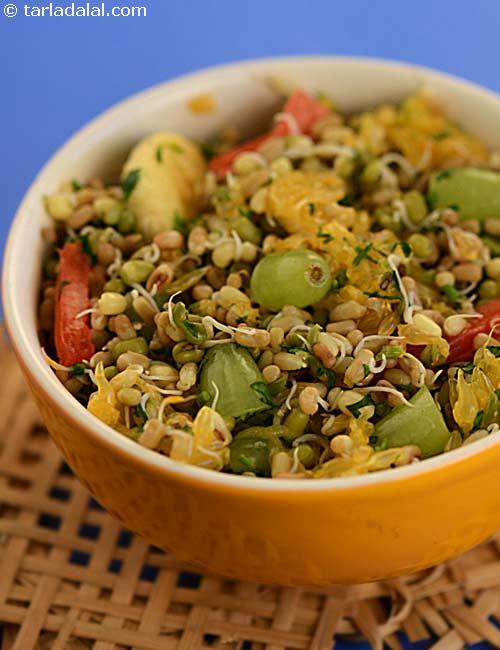સ્પ્રાઉટેડ ફ્રુટી બીન સલાડ