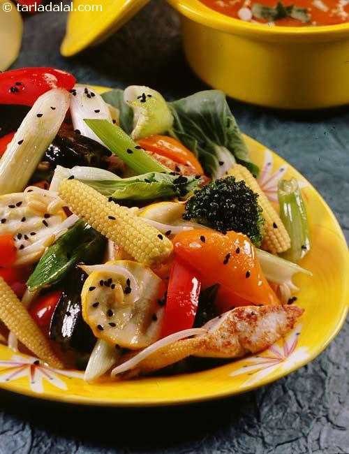 Stir-fried Paneer, Broccoli and Baby Corn Salad (  Pregnancy)