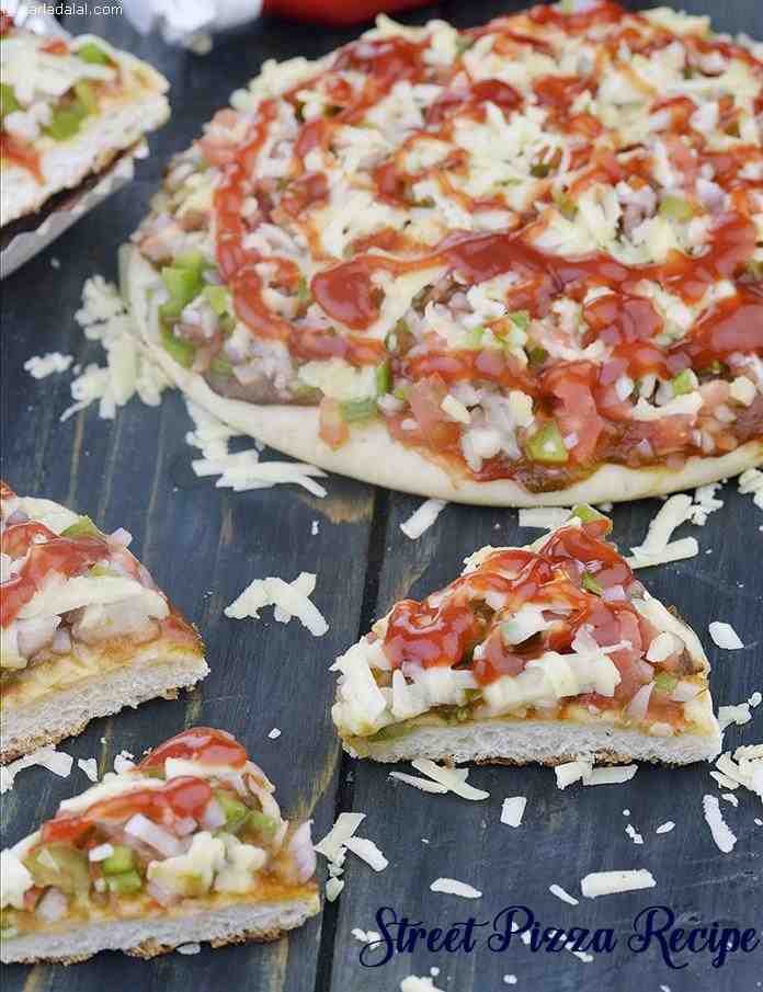 Street Pizza Recipe, Mumbai Roadside Tawa Pizza