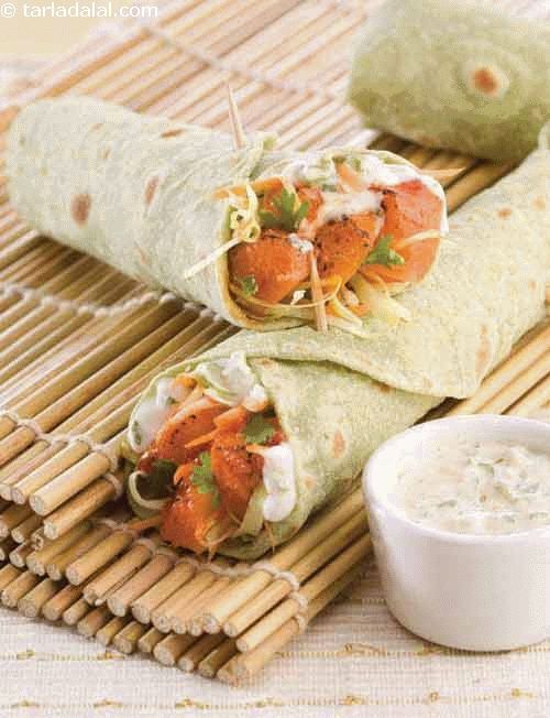 तंदुरी आलू रैप रेसिपी, Tandoori Aloo Wrap ( Wraps and Rolls) Recipe In Hindi