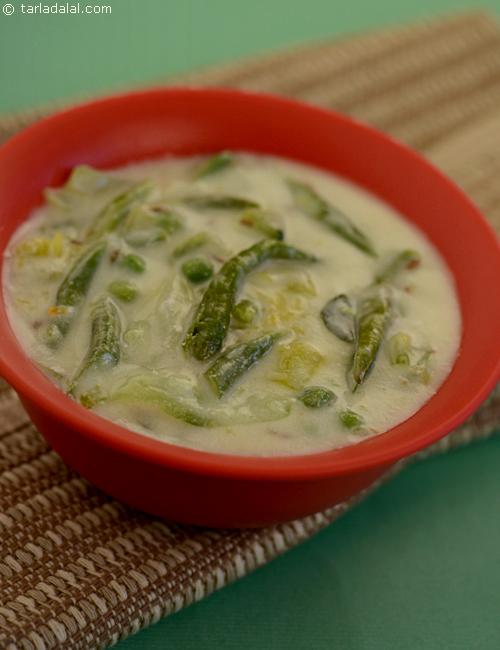 Vegetables in Coconut Milk, Mangalorean Style Valval recipe, Saatvik Recipes