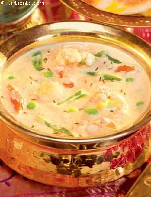 Vegetables In Creamy Sauce ( Microwave Recipe ), Indian Microwave Recipes