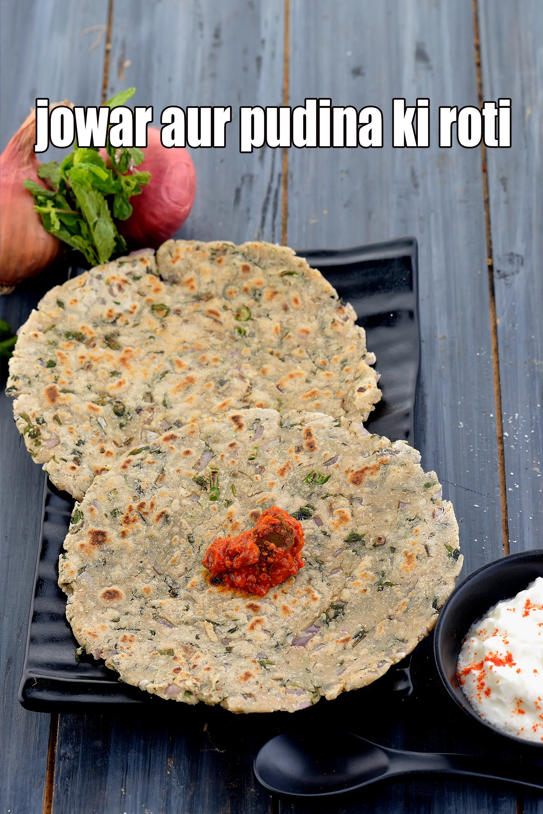 jowar aur pudina ki roti recipe | jowar pyaz pudina paratha | jowar mint roti | healthy pudina jowar bhakri |