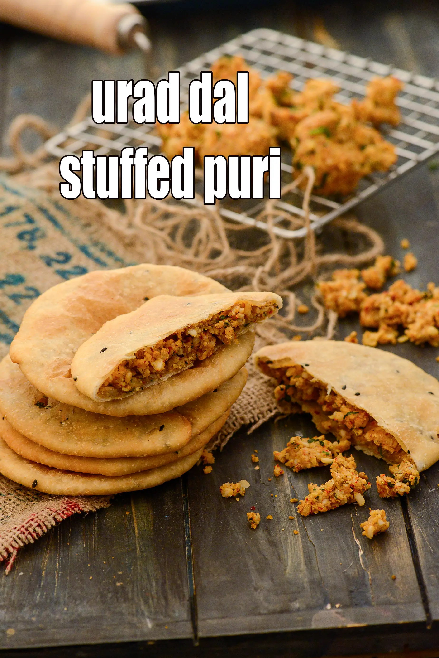 urad dal stuffed puri recipe | spicy urad dal puri | Rajasthani crispy urad dal poori | Indian poori stuffed with urad dal |