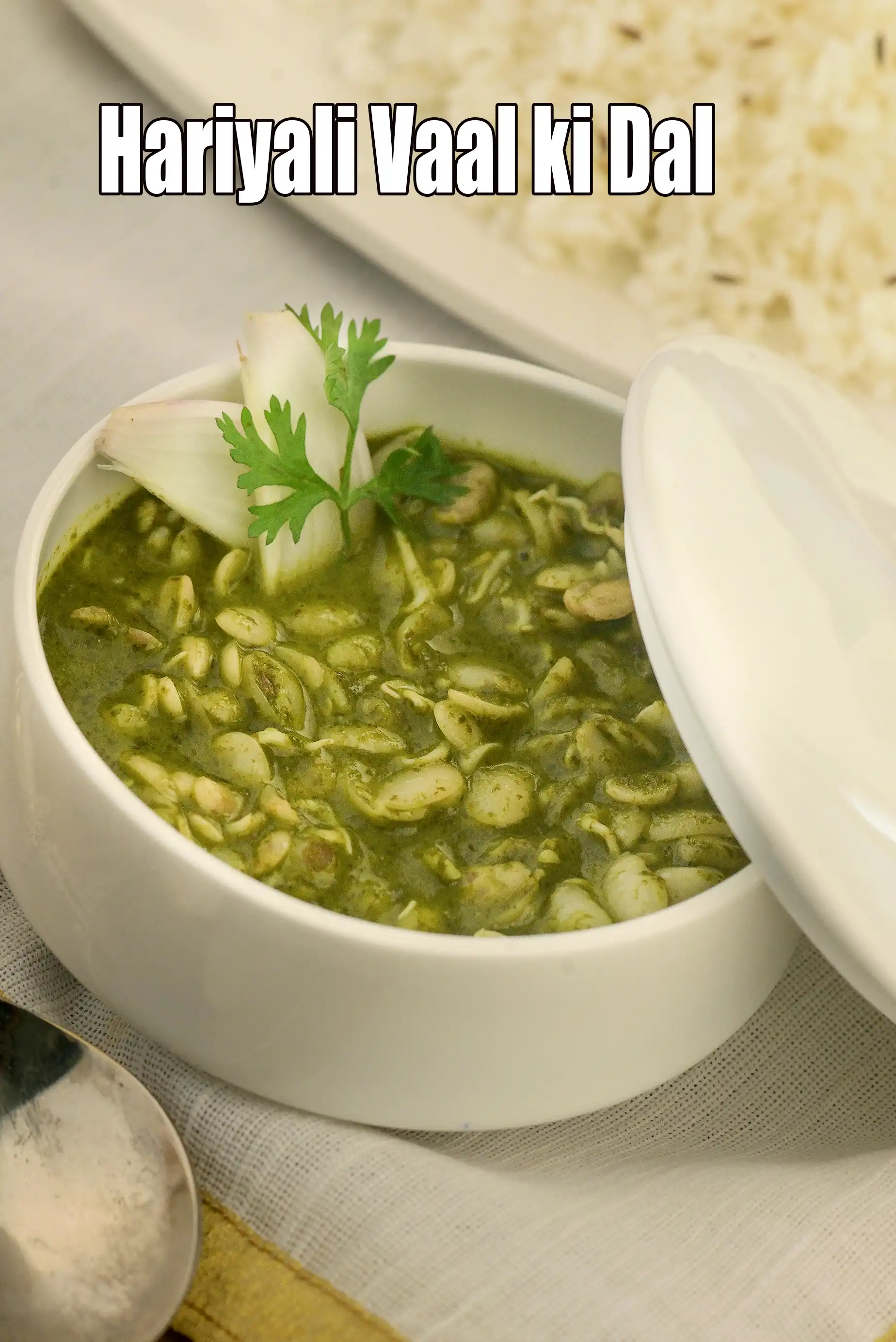 hariyali vaal ki dal recipe | healthy vegetable vaal dal | lima beans curry | hirva bhirda |