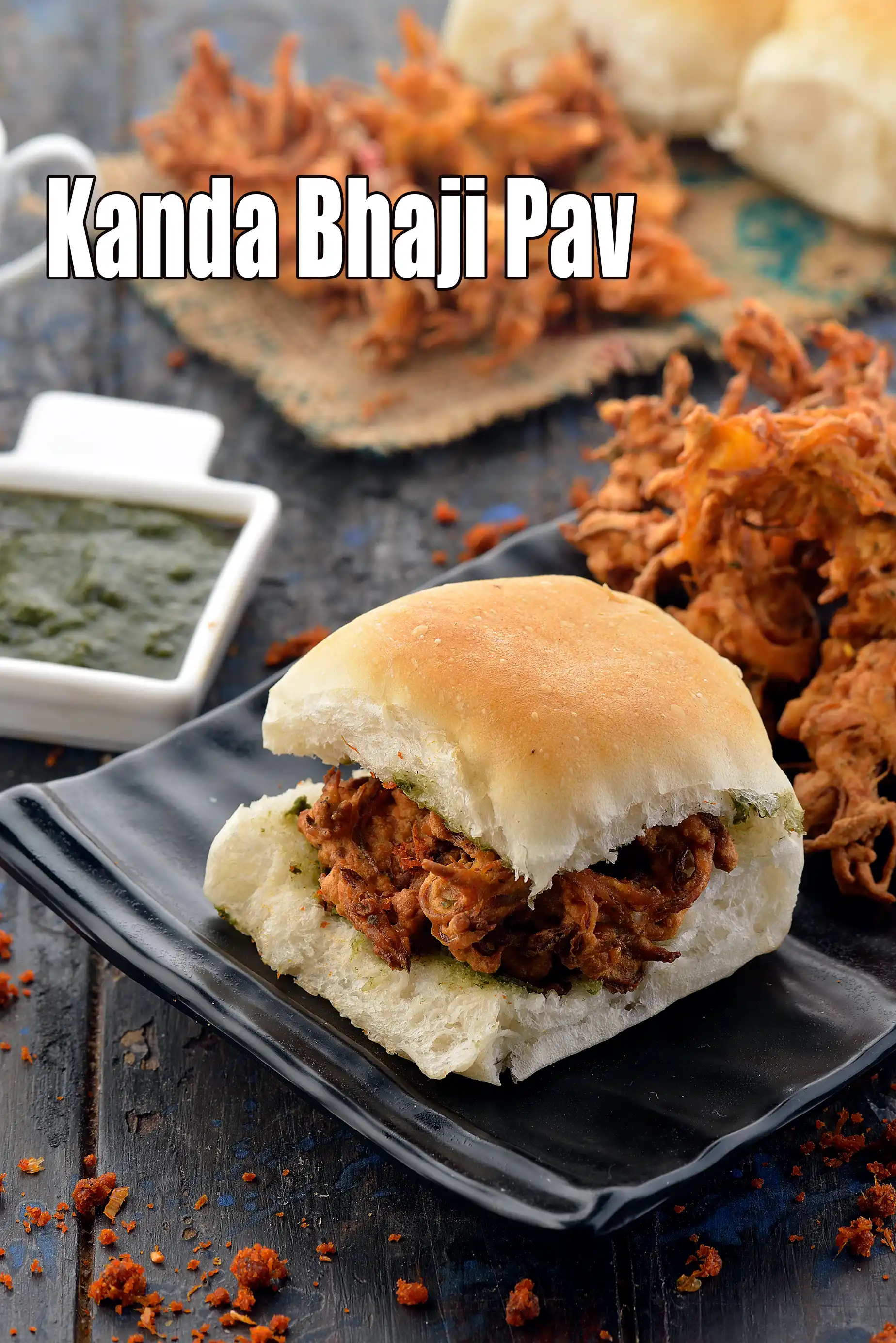 Kanda Bhaji Pav recipe | Mumbai Roadside Kanda Bhaji | Onion Fritter Sandwich |